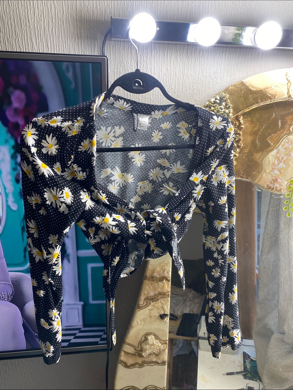 Divided H&M Black Daisy Polka Dot Cropped Cardigan